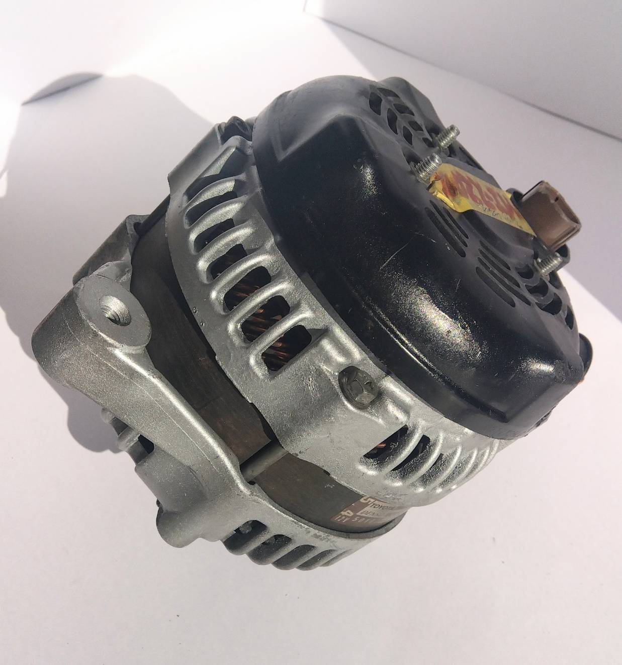 オルタネーター　純正品番　TOYOTA27060-30140