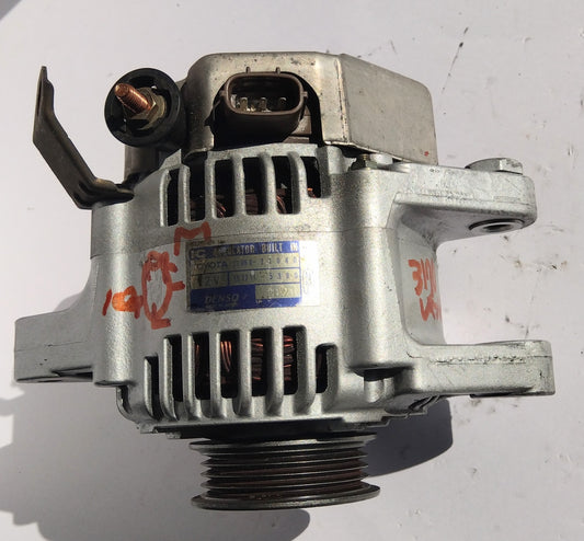 オルタネーター　TOYOTA　純正品番　27060-21040